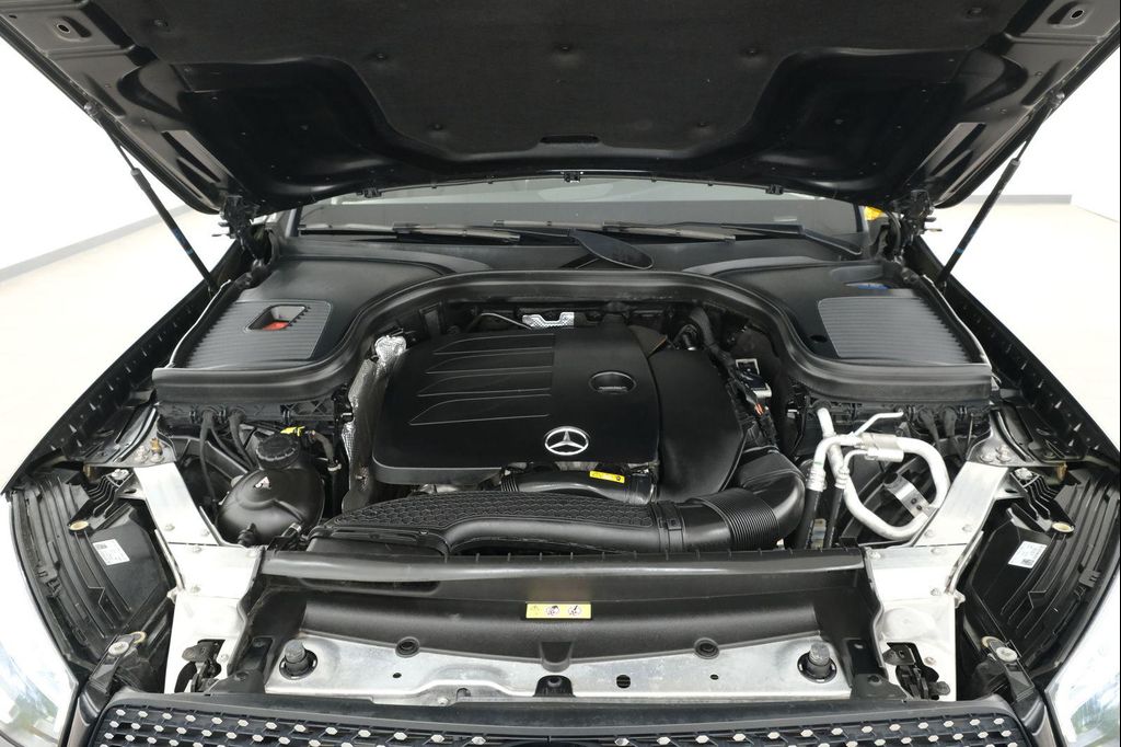 2022 Mercedes-BENZ GLC — миниатюра 43
