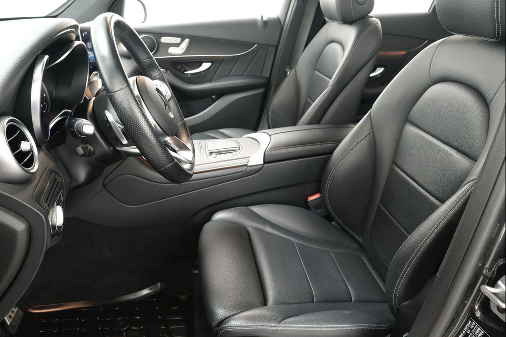 2022 Mercedes-BENZ GLC — миниатюра 31
