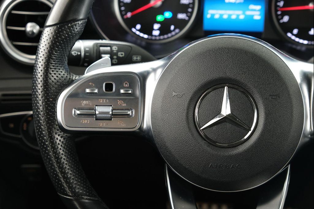 2022 Mercedes-BENZ GLC — миниатюра 11