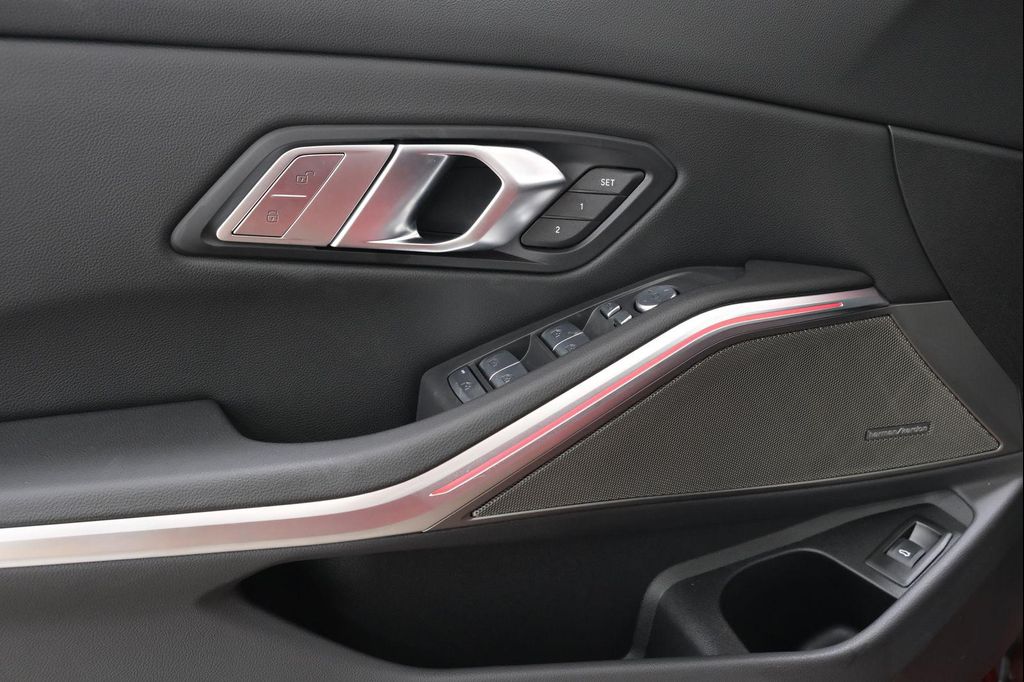 2026 BMW 330 XDRIVE NA 缩略图 24