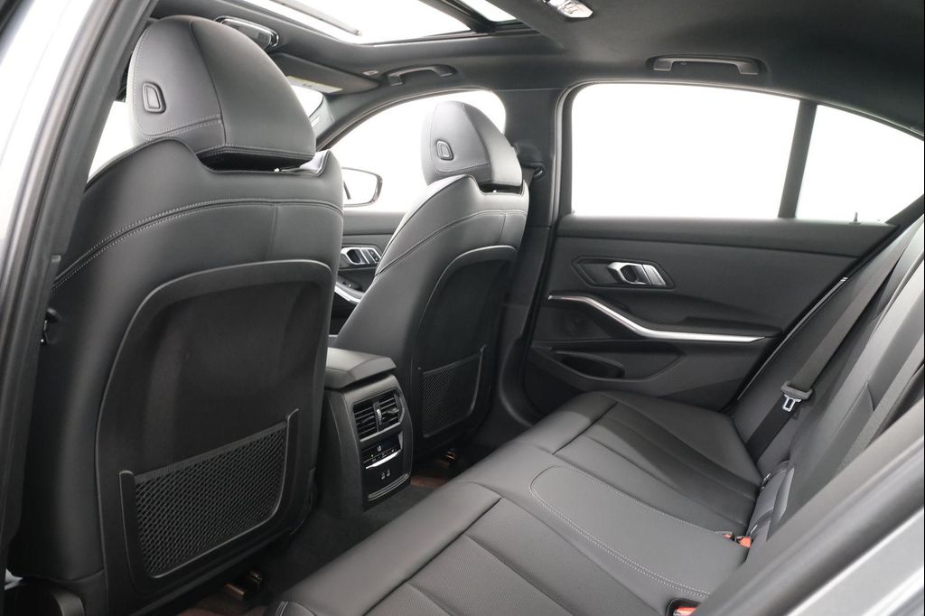 2023 BMW 330 XDRIVE — миниатюра 33