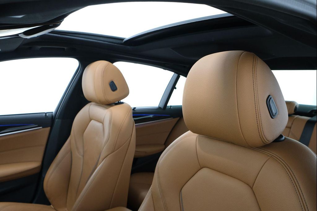 صورة مصغرة 29 لـ 2023 BMW 540 I XDRIVE