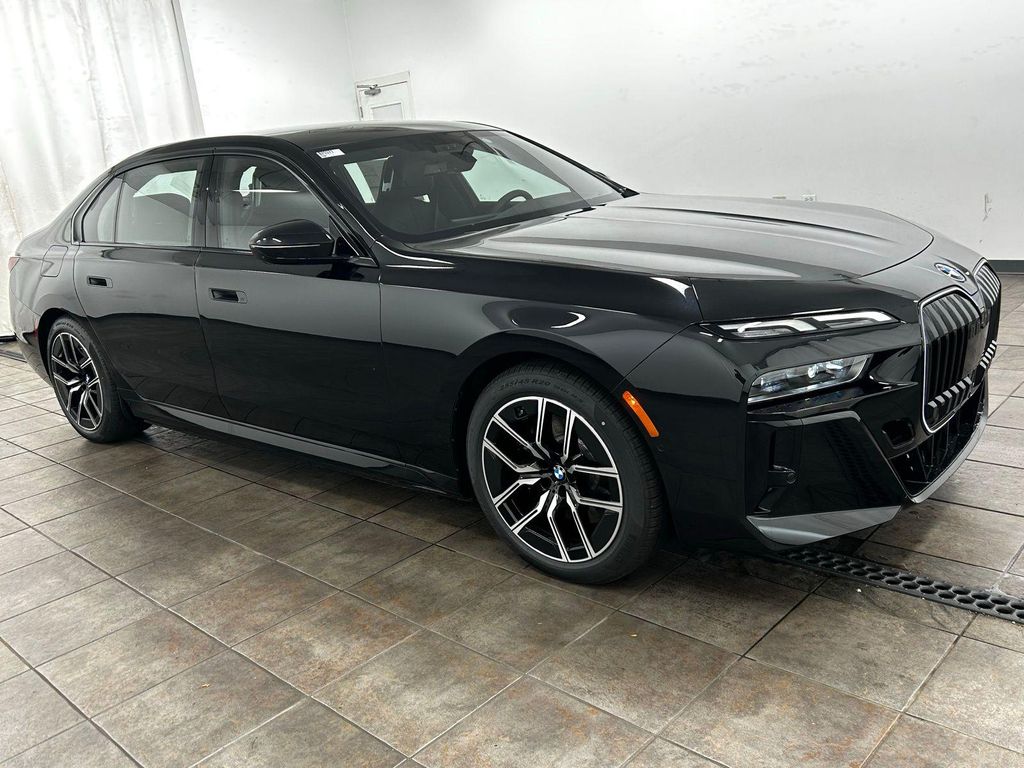 صورة 9 لـ 2026 BMW I7 XDRIVE60