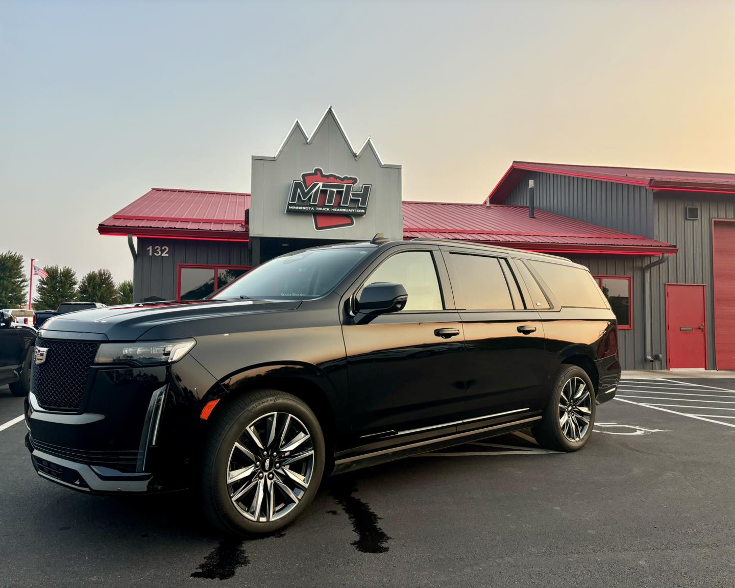 Dealership gallery photo 6