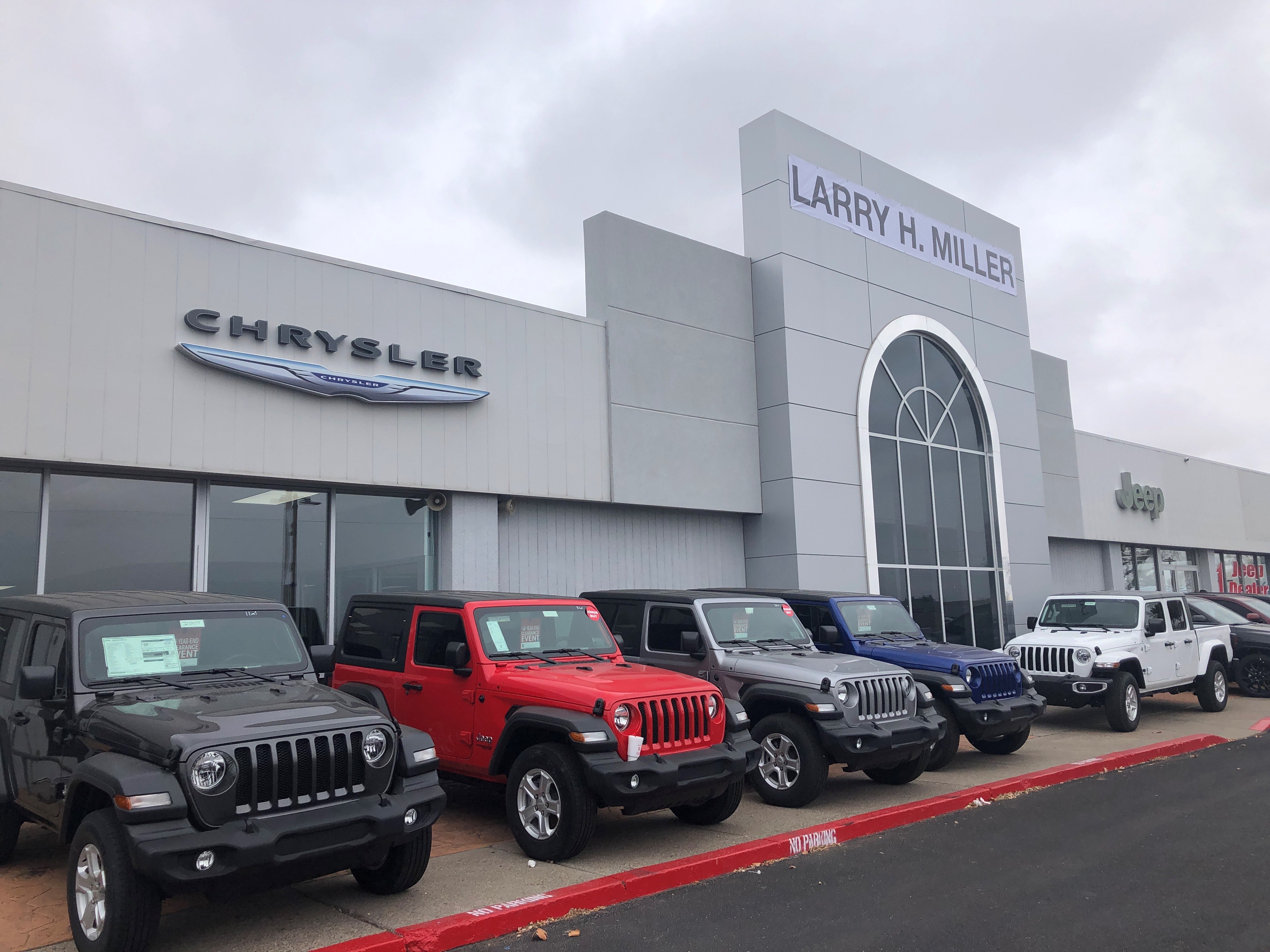 Larry H. Miller Casa Chrysler Jeep - Albuquerque, NM | Cars.com