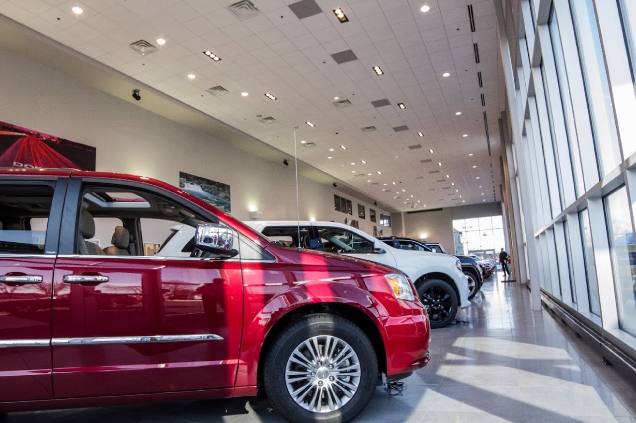 Dulles Motorcars Chrysler Jeep Dodge RAM Leesburg, VA