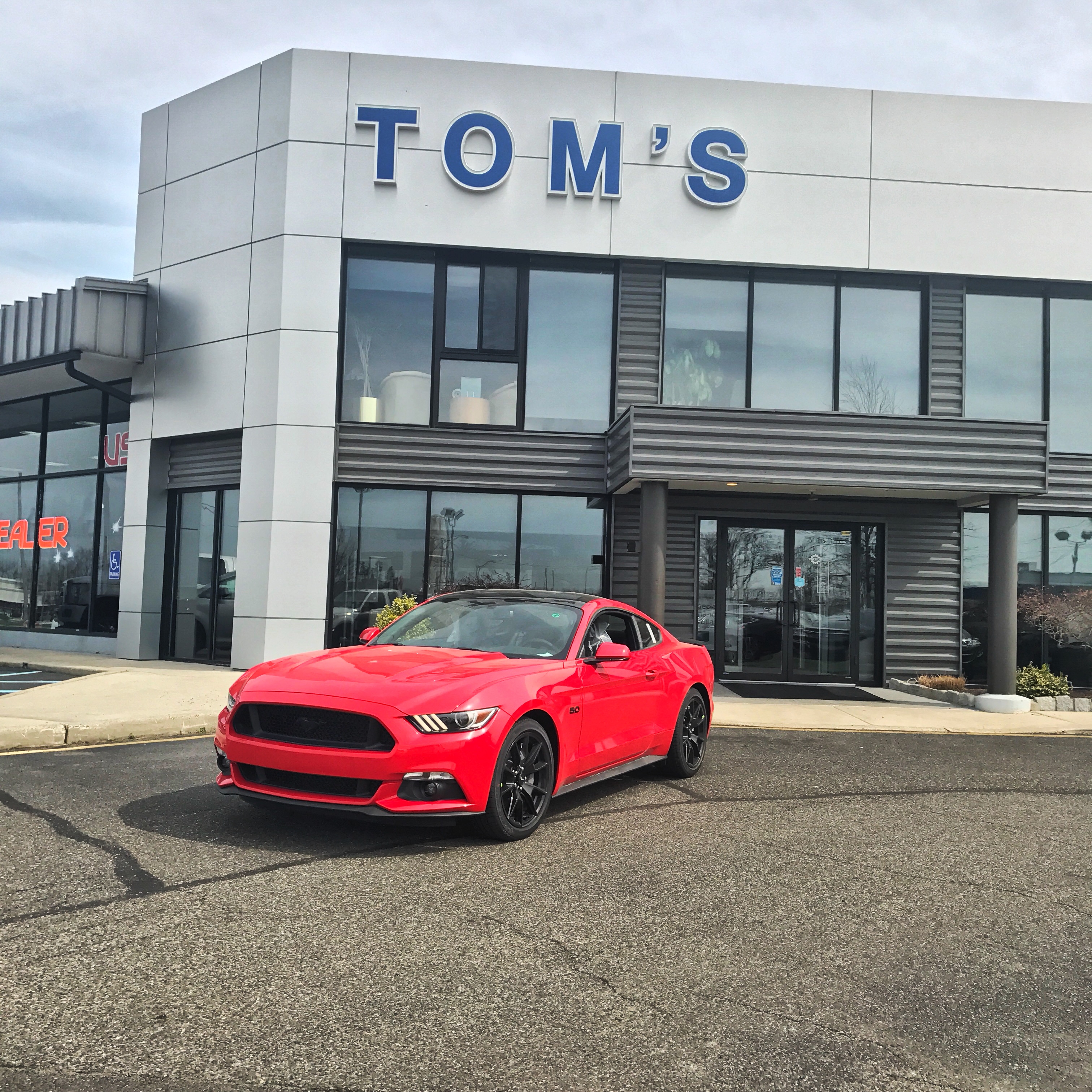 Tom's Ford - Keyport, NJ 