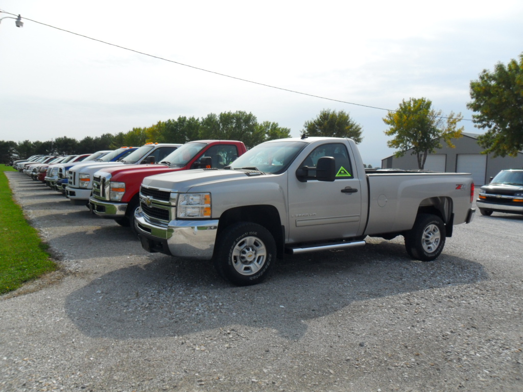 Burkholder Truck Sales Edina, MO