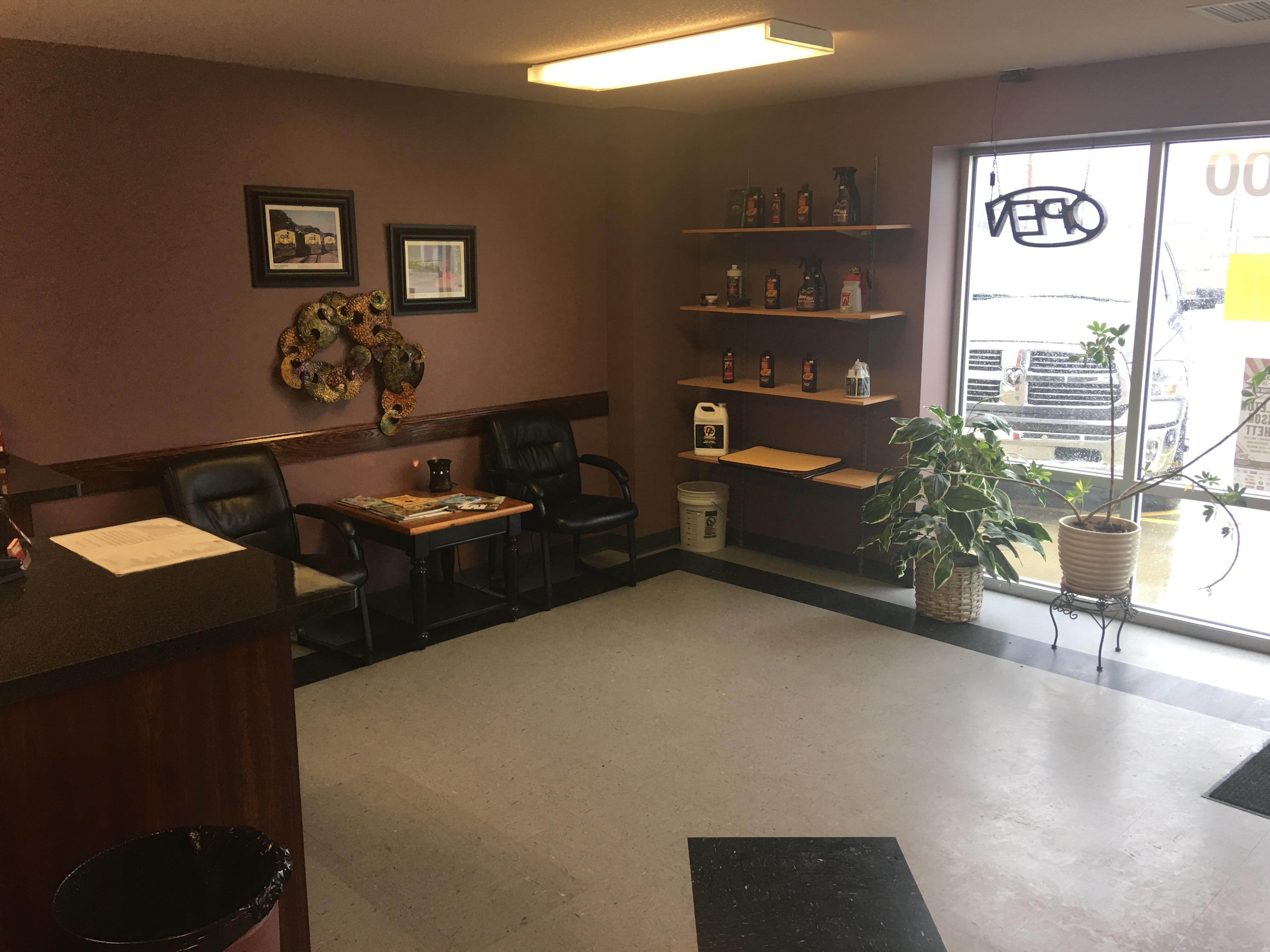 Redline Auto Plaza Manhattan, KS