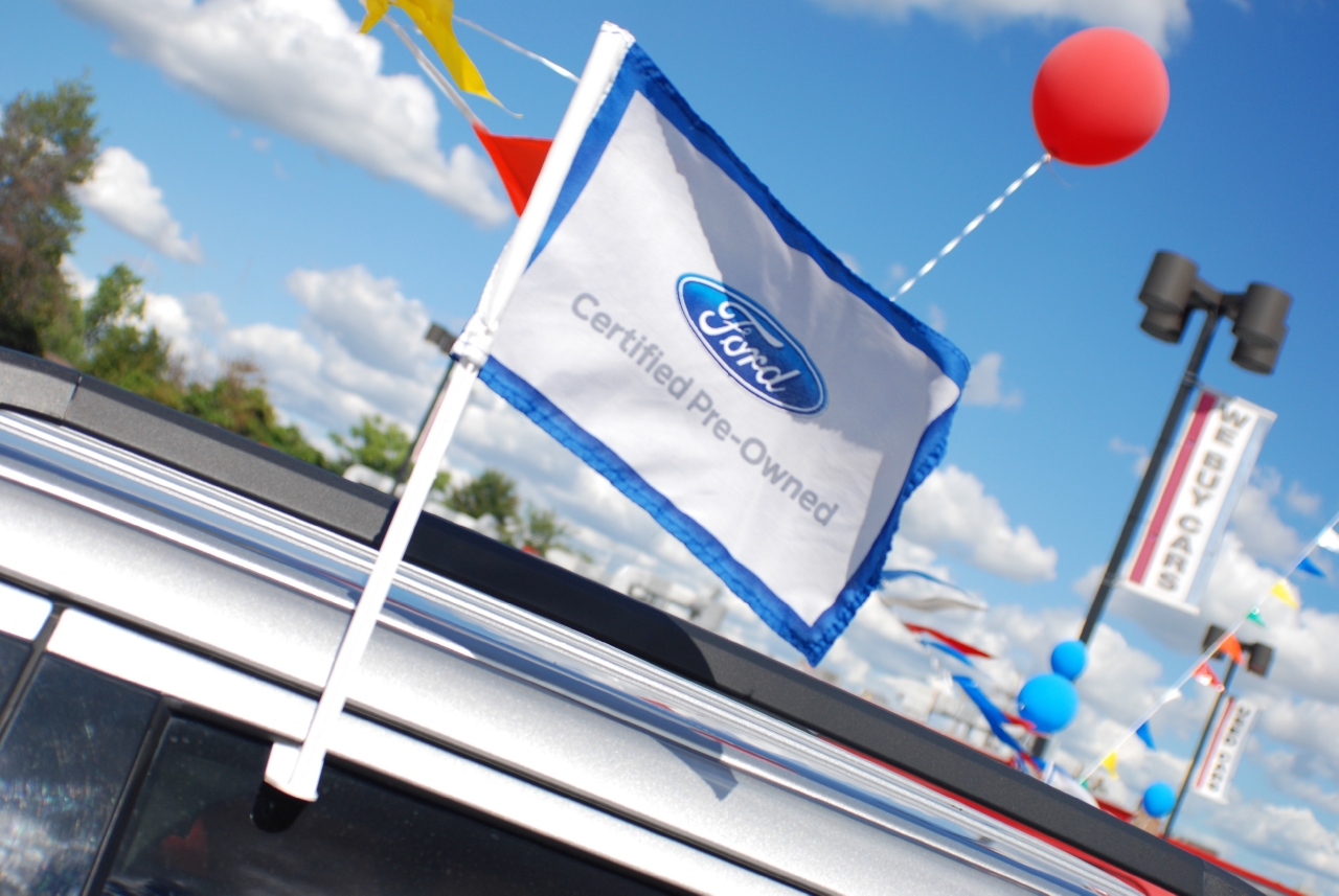 North Brothers Ford Westland, MI