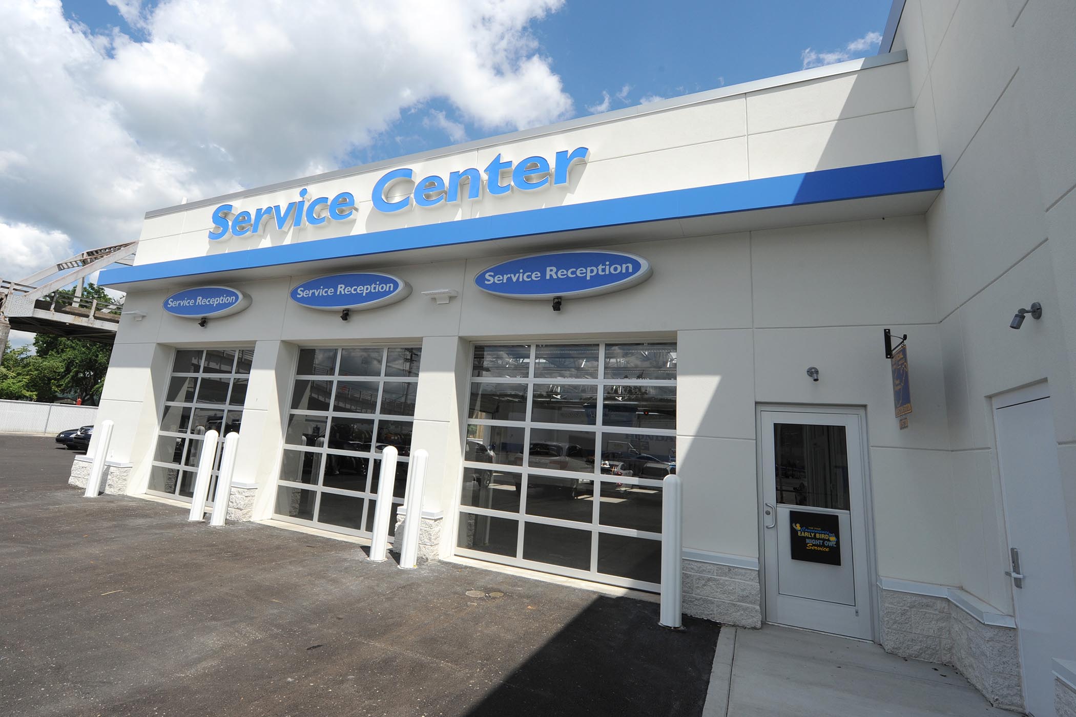 Lester Raines Import South Charleston, WV