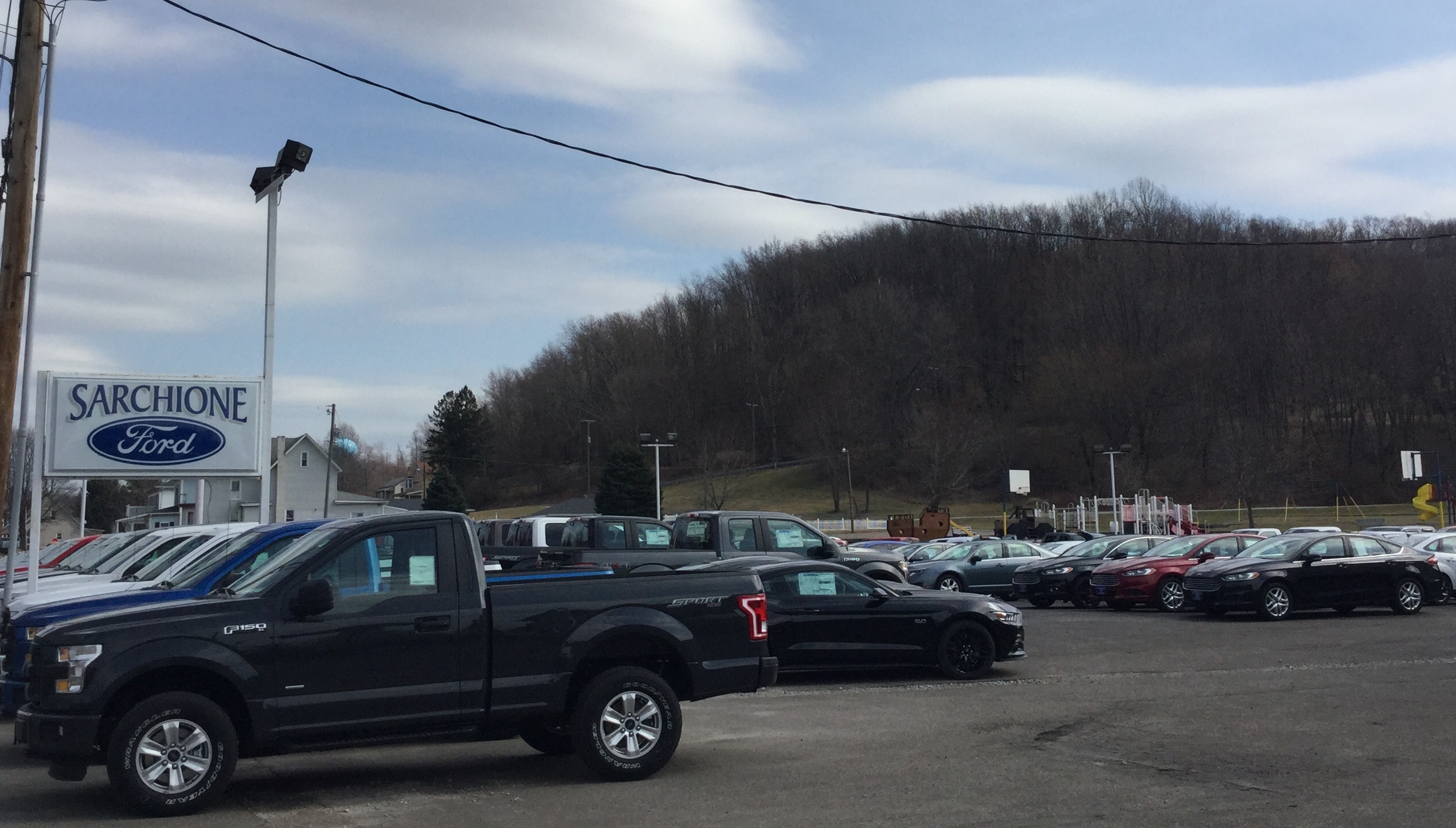 Sarchione Ford of Waynesburg Waynesburg, OH