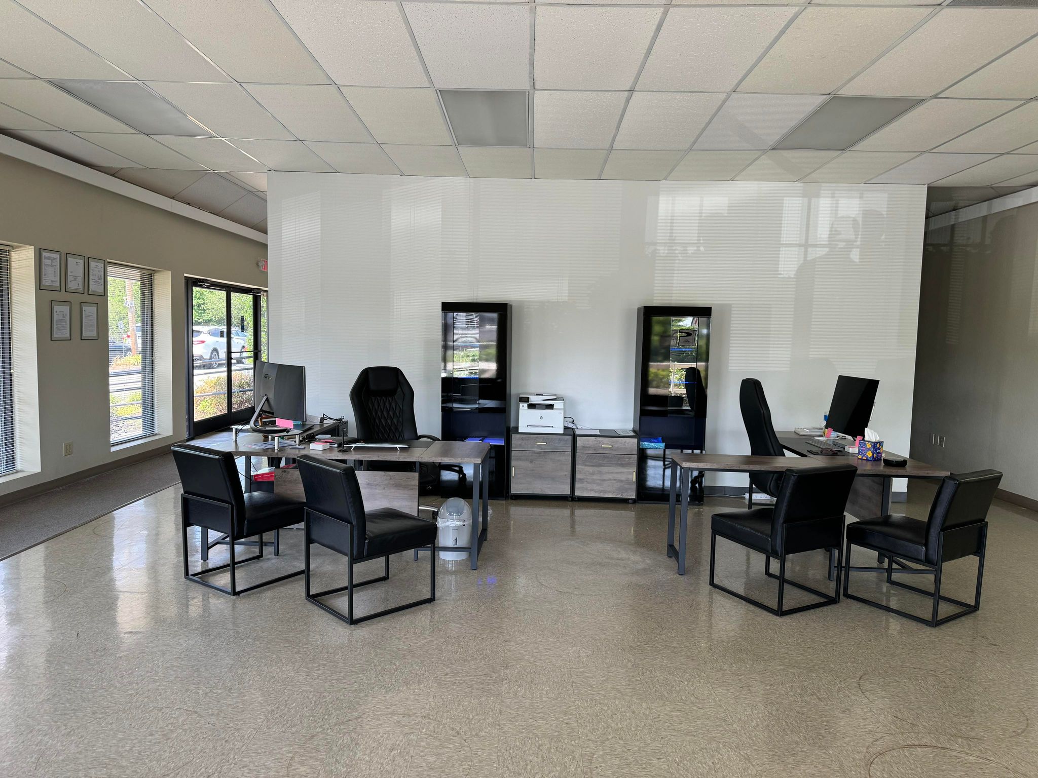 Dealer photo