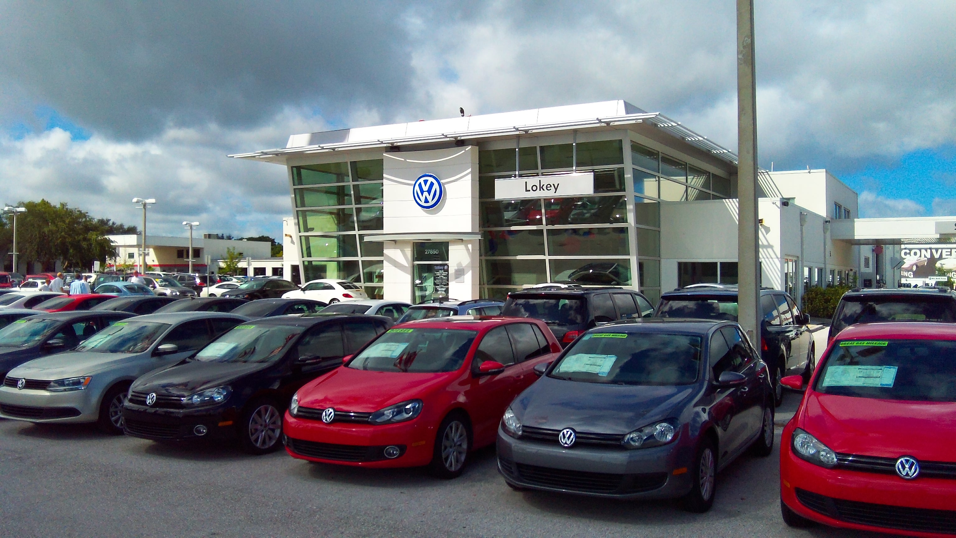 Lokey Volkswagen Clearwater FL Cars