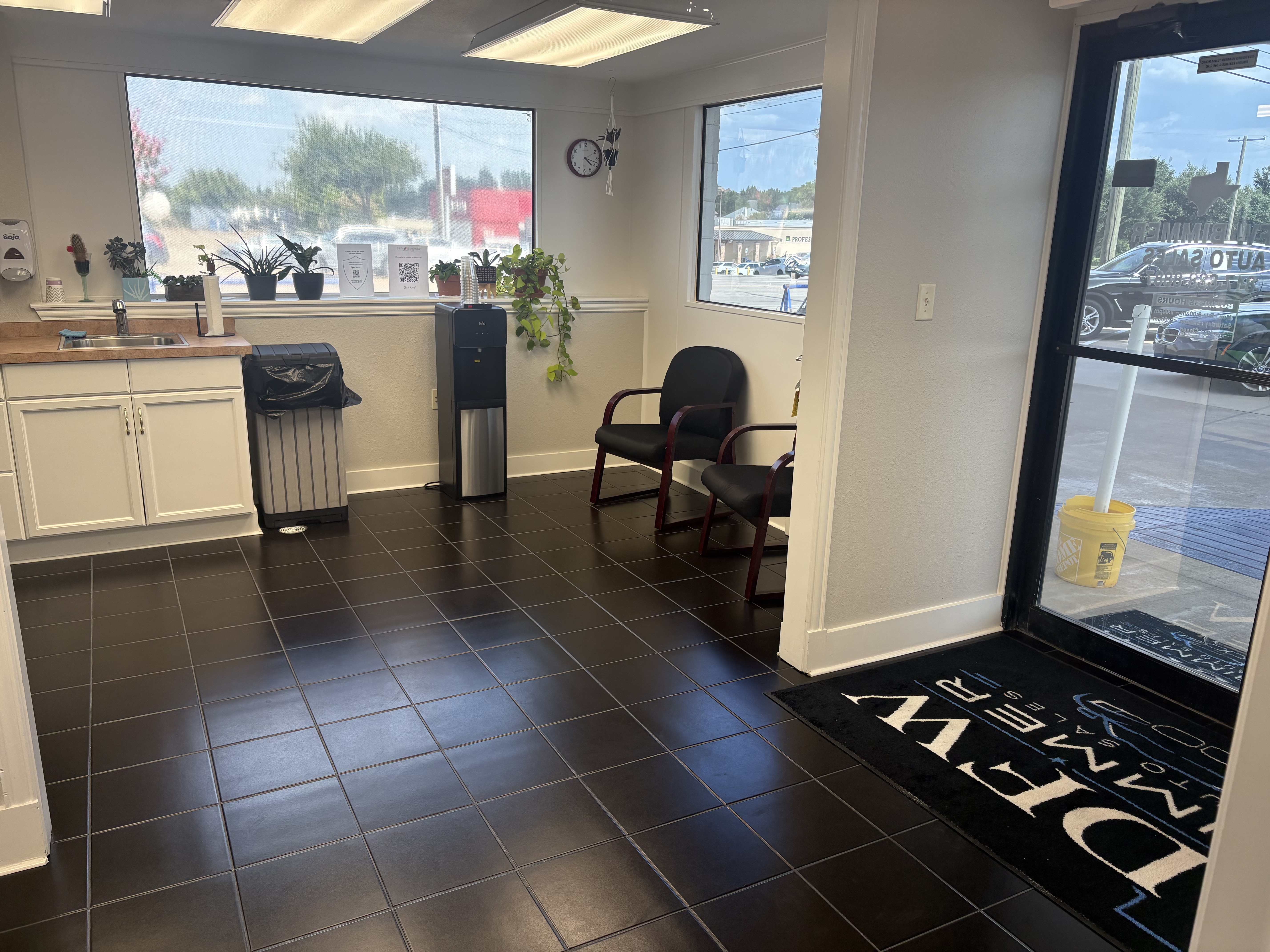 Dealer photo