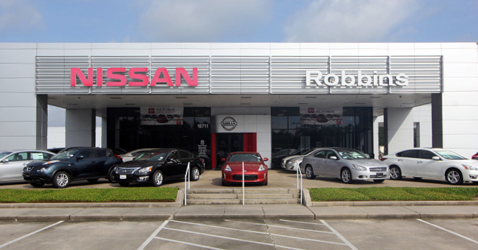 robbins nissan cars