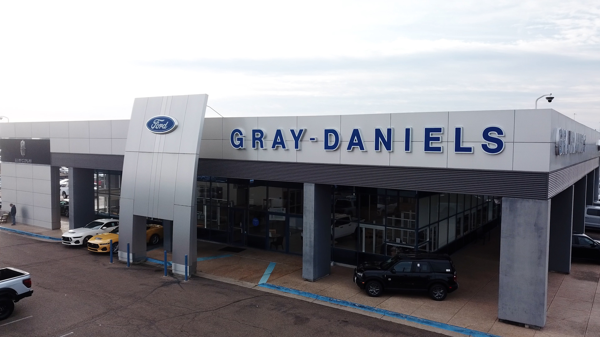 Dealer photo