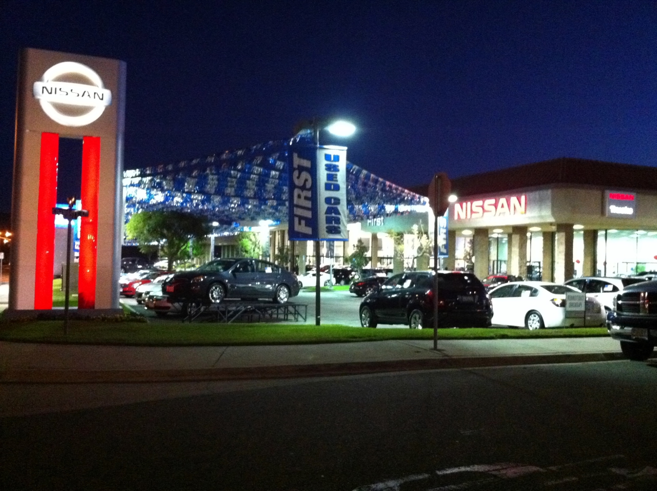 1st Nissan of Simi Valley Simi Valley, CA