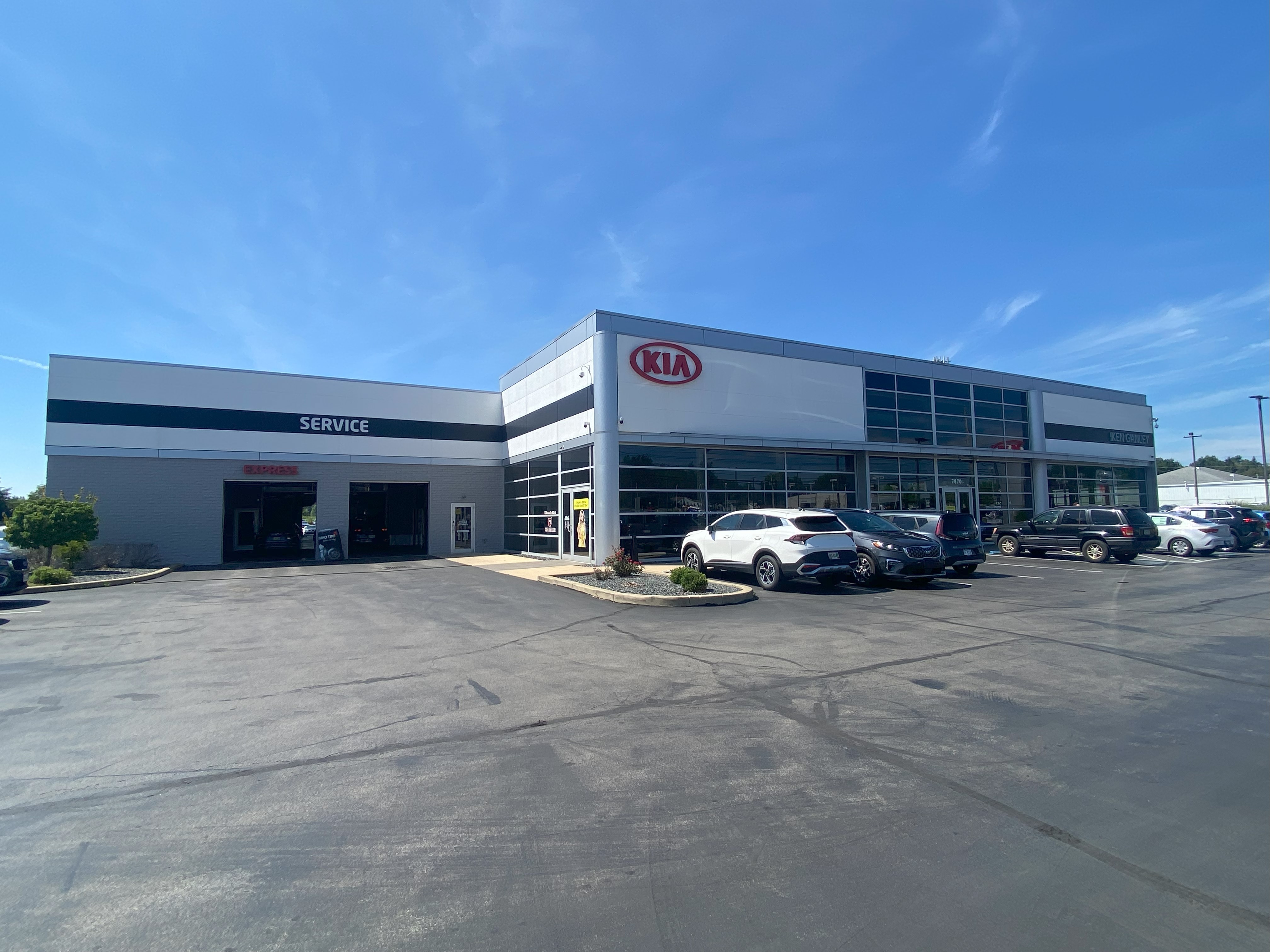 Ganley Lincoln Middleburg Heights Ohio 30 - 7i0104p