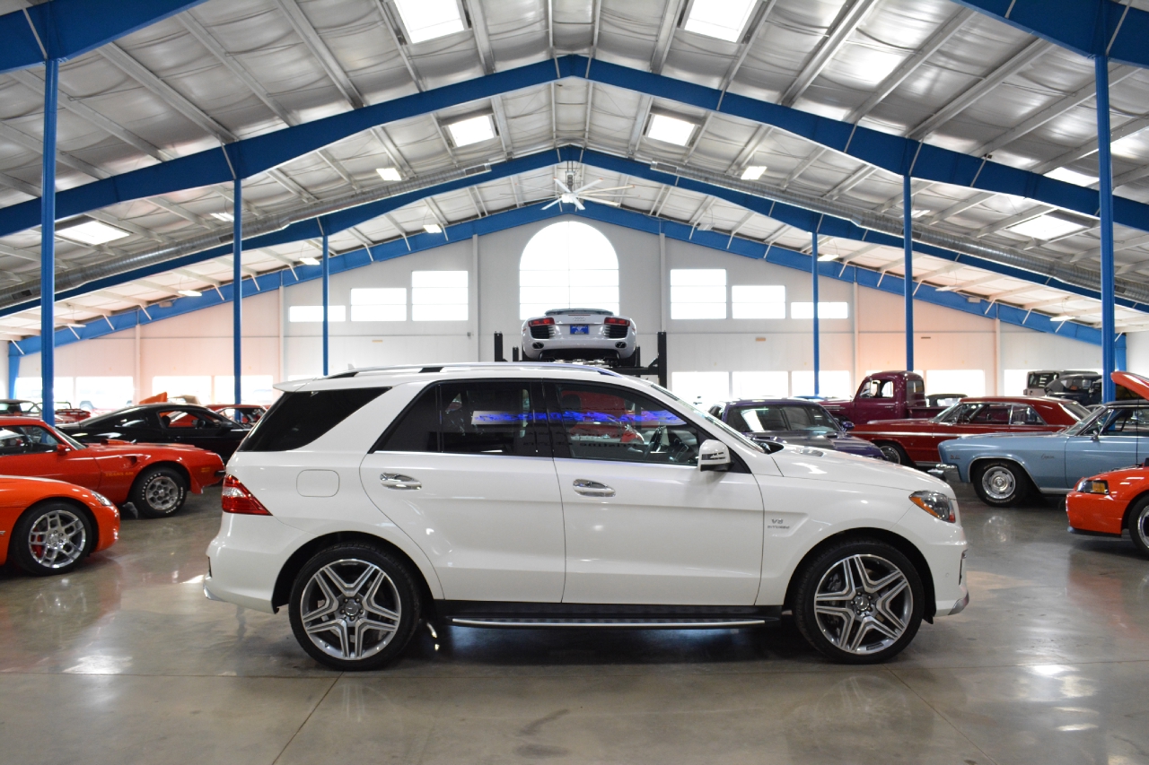 John Kufleitners Galleria of Vintage, Classic & Pristine Cars Salem