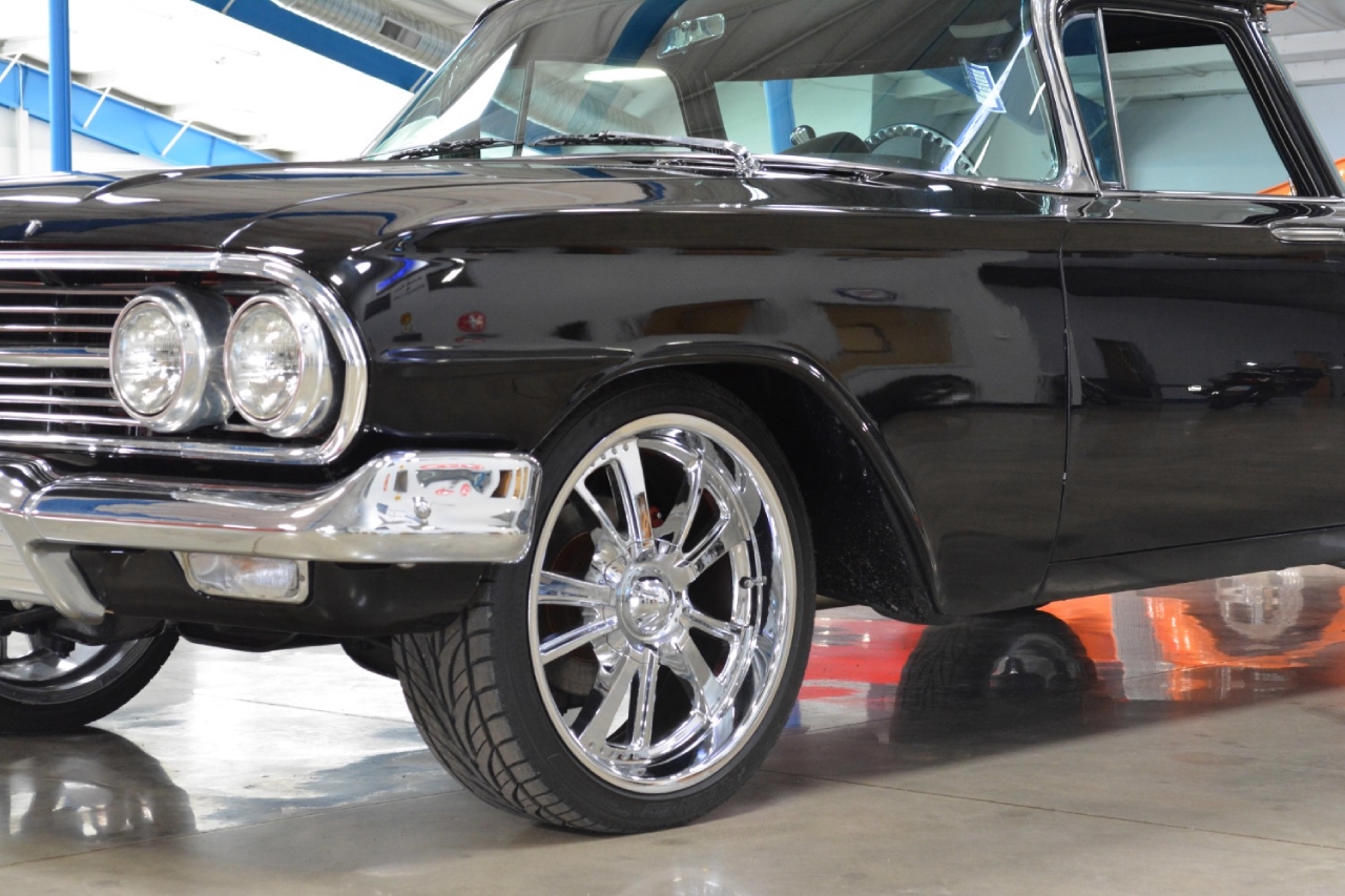 John Kufleitners Galleria of Vintage, Classic & Pristine Cars Salem