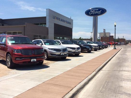 Lewis and Clark Ford - Yankton, SD | Cars.com