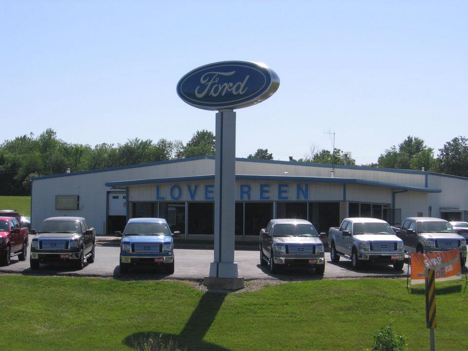Lovegreen Ford Jeep Ram Kirksville, MO