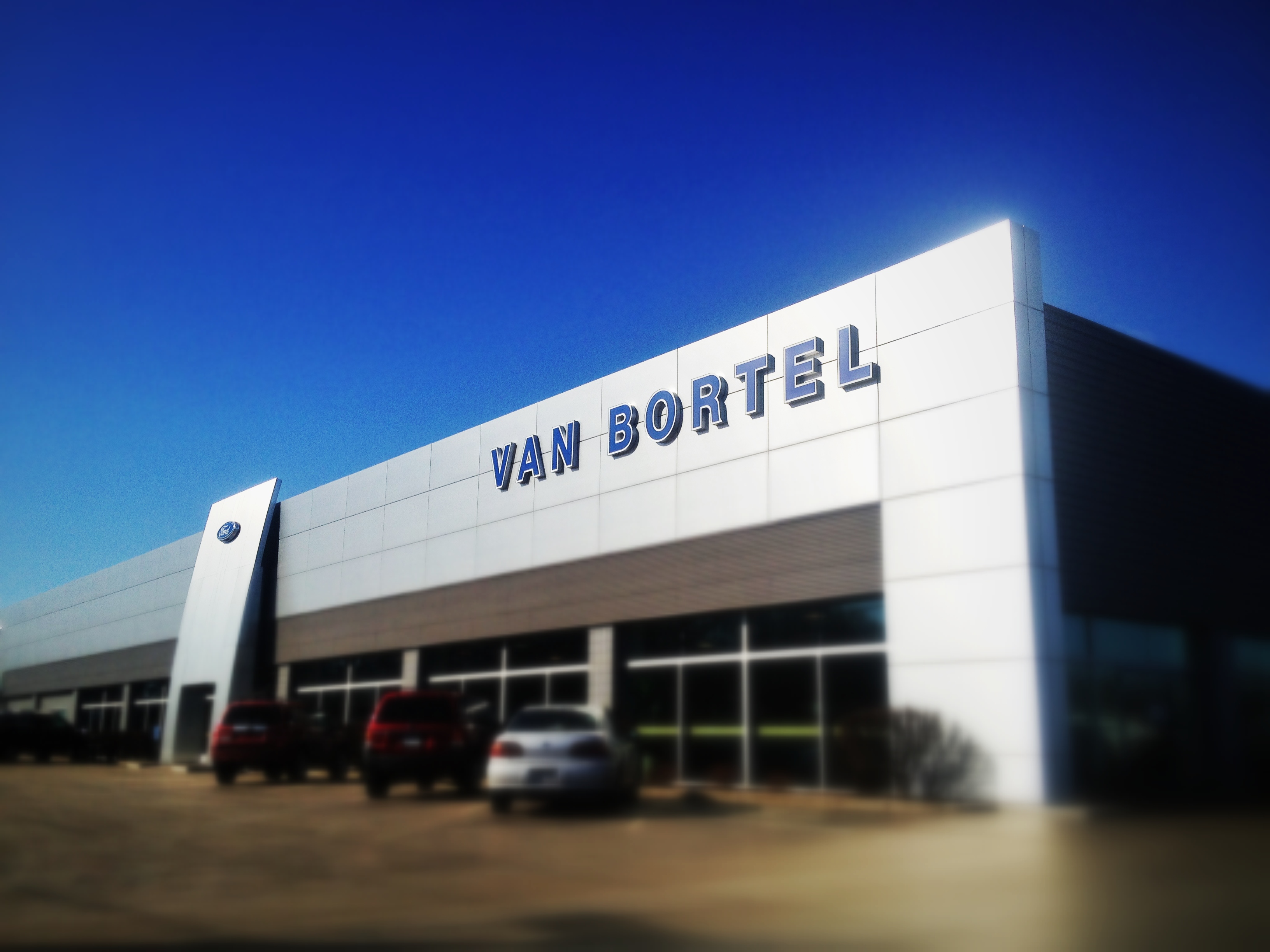 Van Bortel Ford - East Rochester, NY | Cars.com