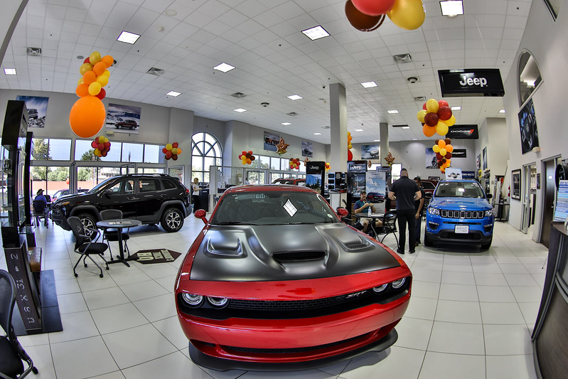 Larry H. Miller Chrysler Dodge Jeep Ram 104th - Thornton, CO | Cars.com