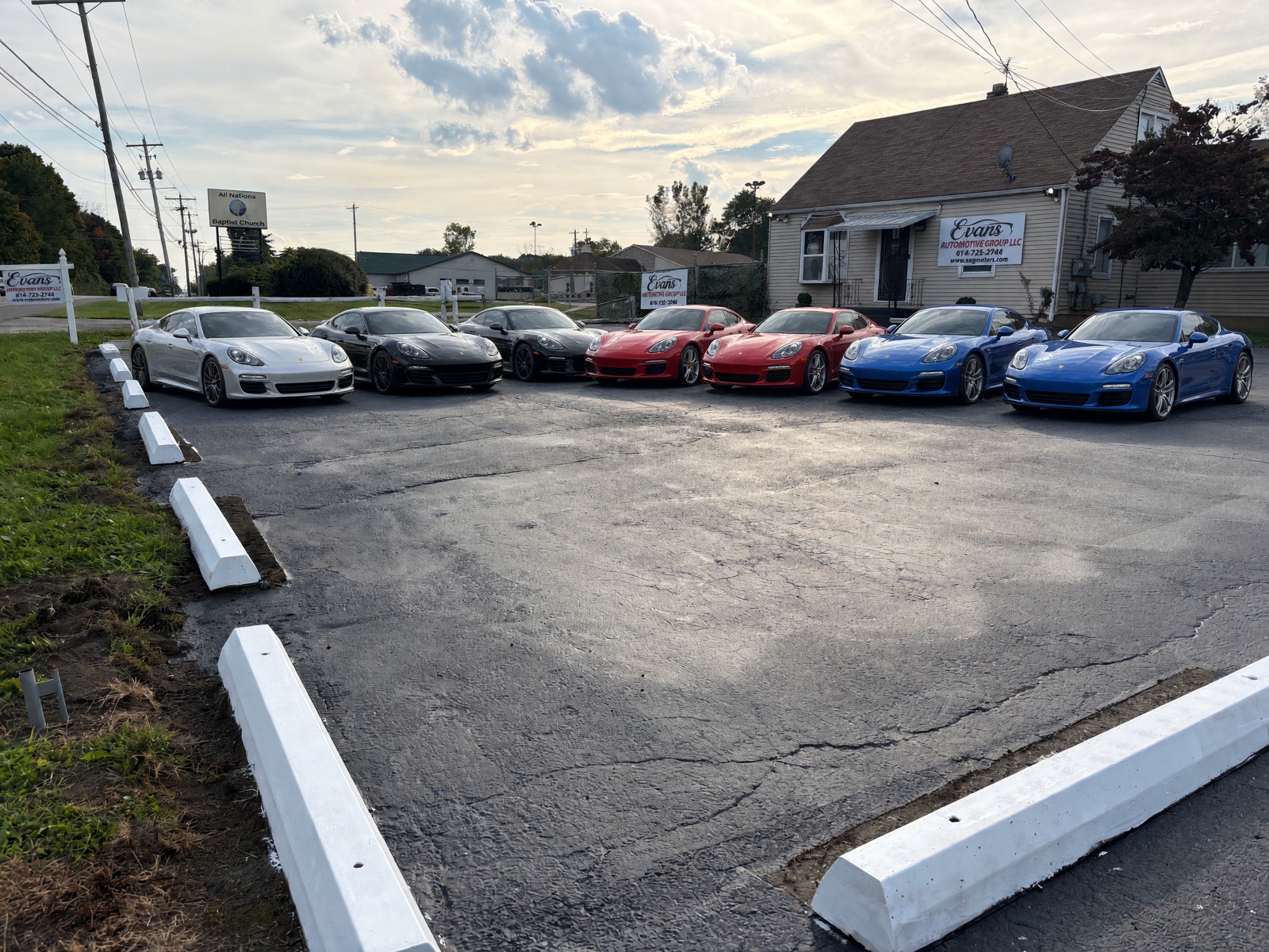 Dealer photo