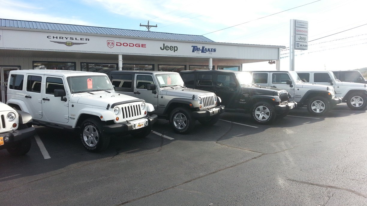 Tri-Lakes Chrysler Dodge Jeep Ford - Branson, MO | Cars.com