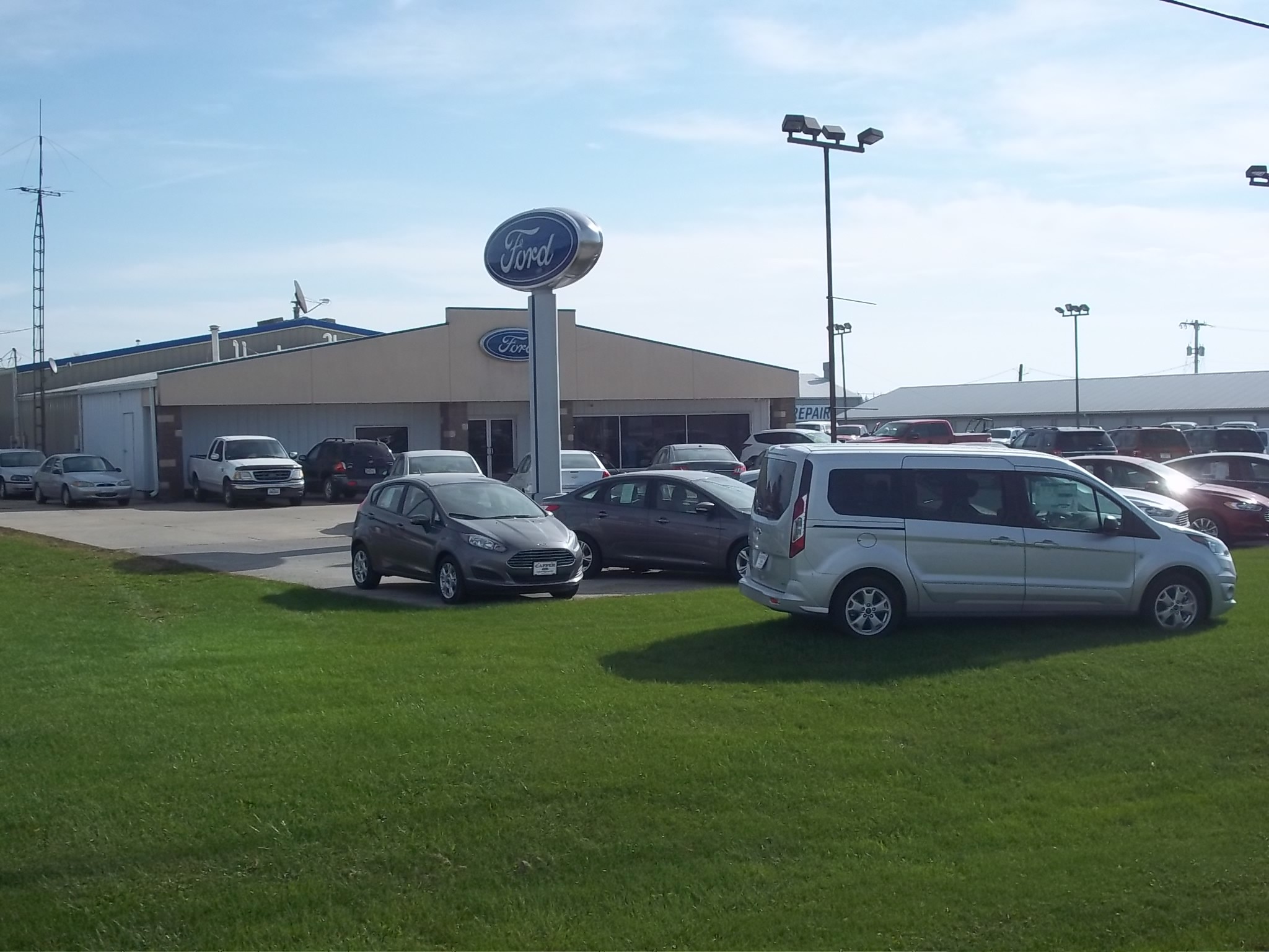 Charles Capper Ford, Inc. Williamsburg, IA