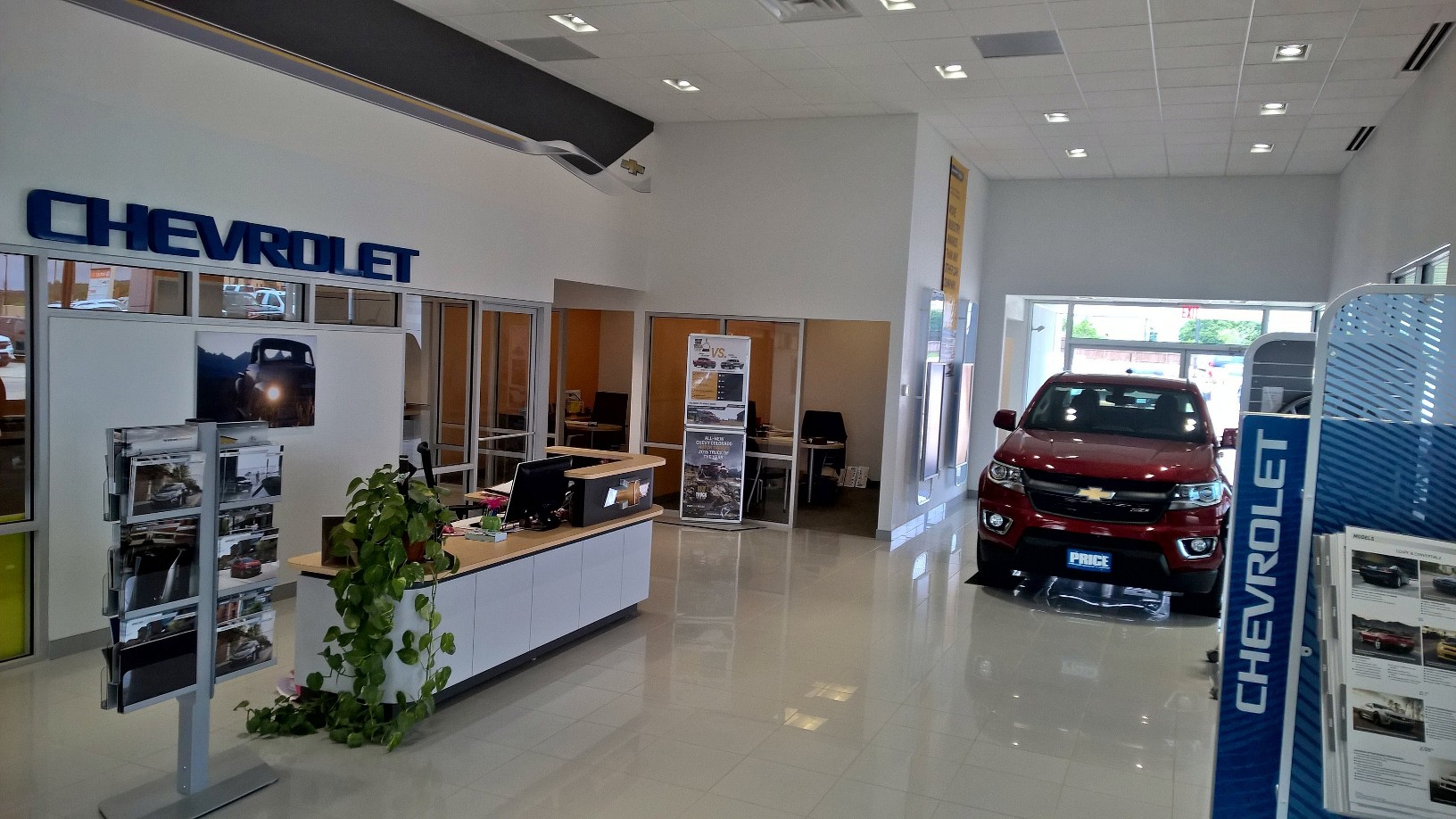 Price Chevrolet Pleasanton, TX