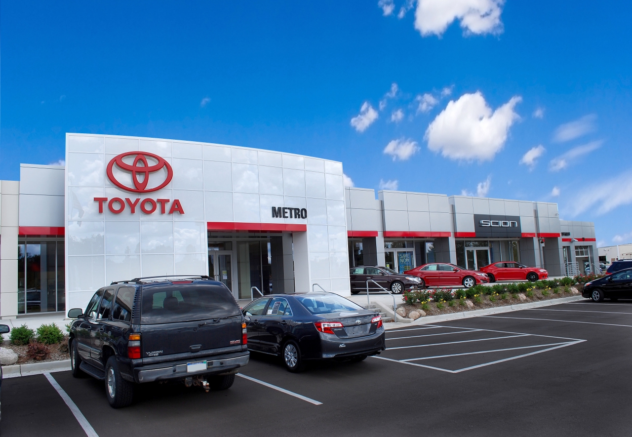 Metro Toyota - Kalamazoo, MI | Cars.com