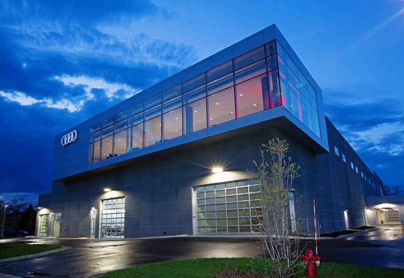 Dealership gallery photo 3