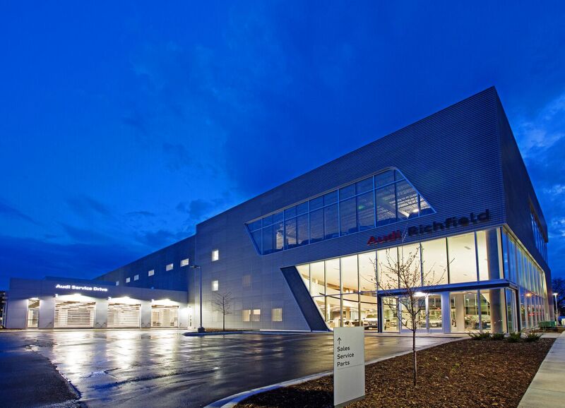 Dealership gallery photo 2