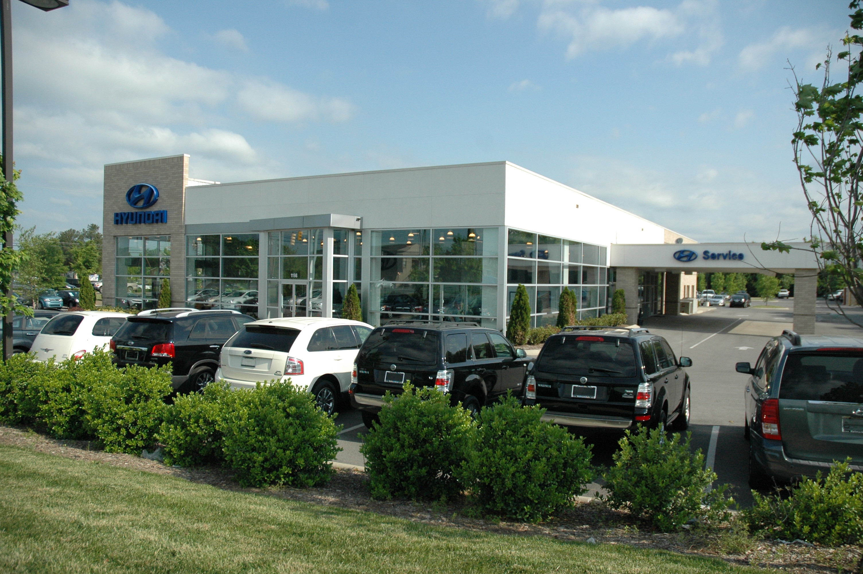 Hallmark Hyundai - Hendersonville, TN | Cars.com