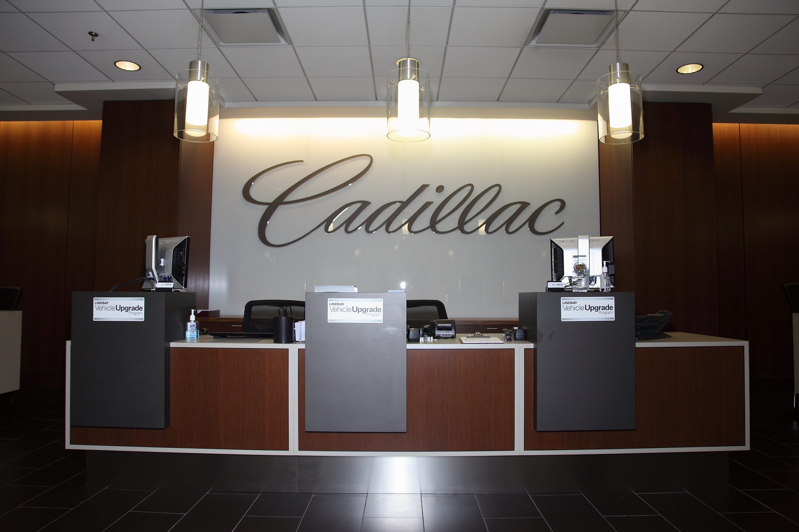 Lindsay Cadillac Alexandria, VA