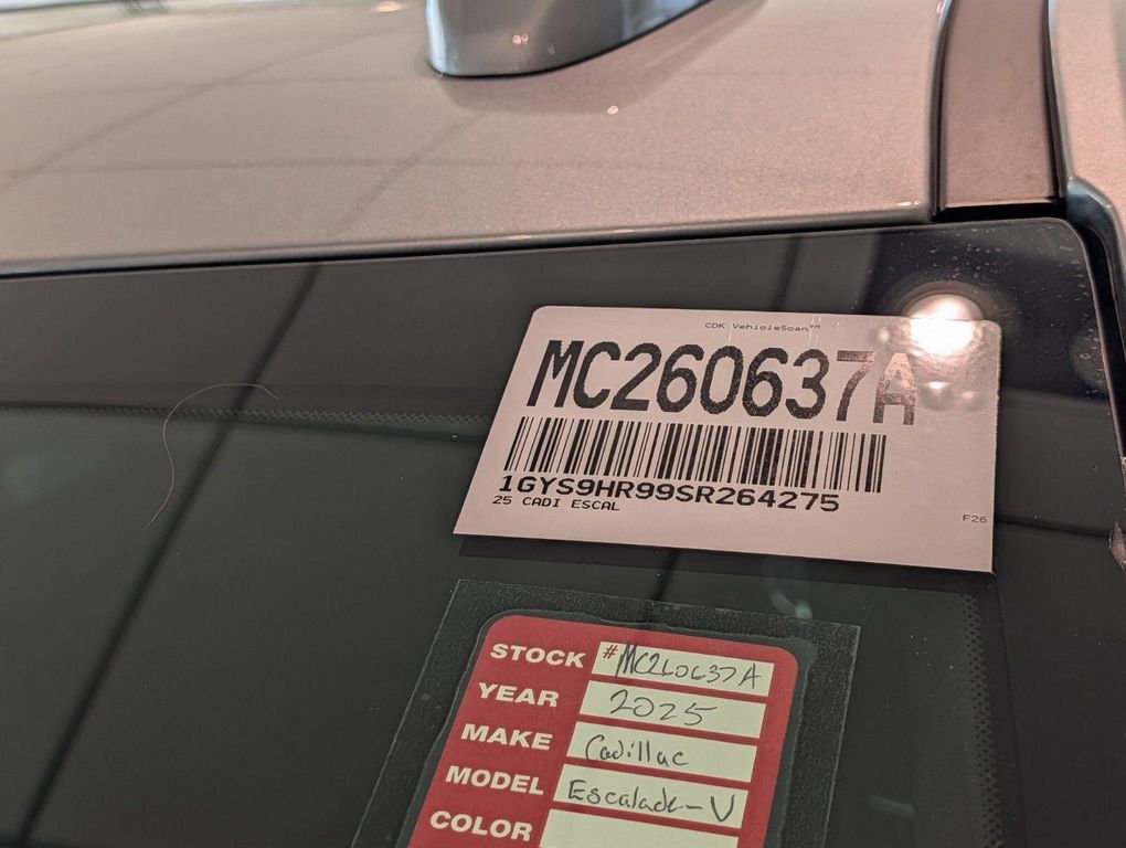 صورة مصغرة 65 لـ 2025 Cadillac ESCALADE V-SERIES