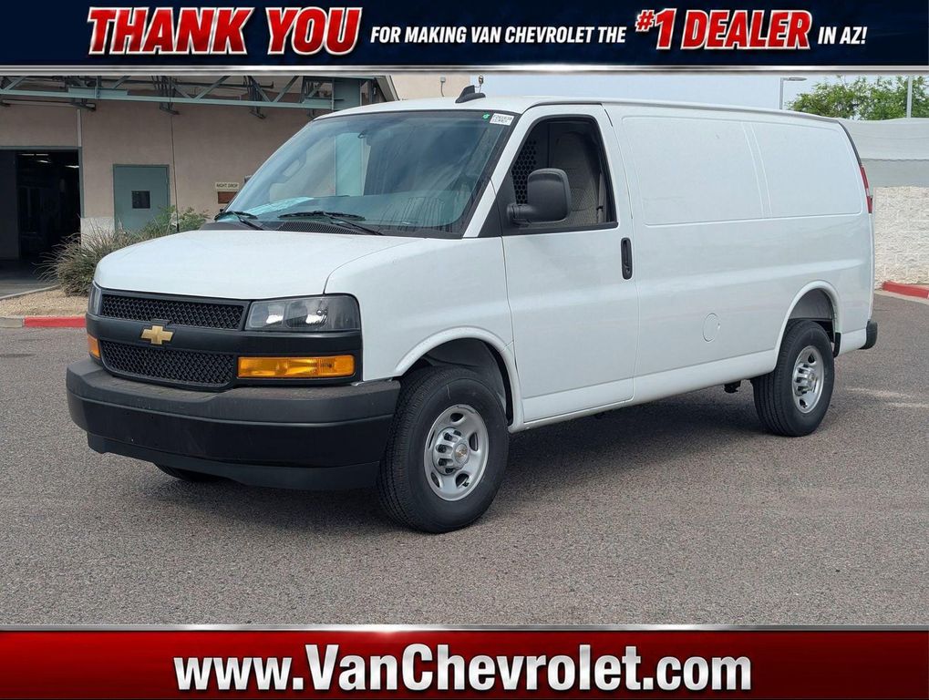 New 2026 Chevrolet Express 2500 LT