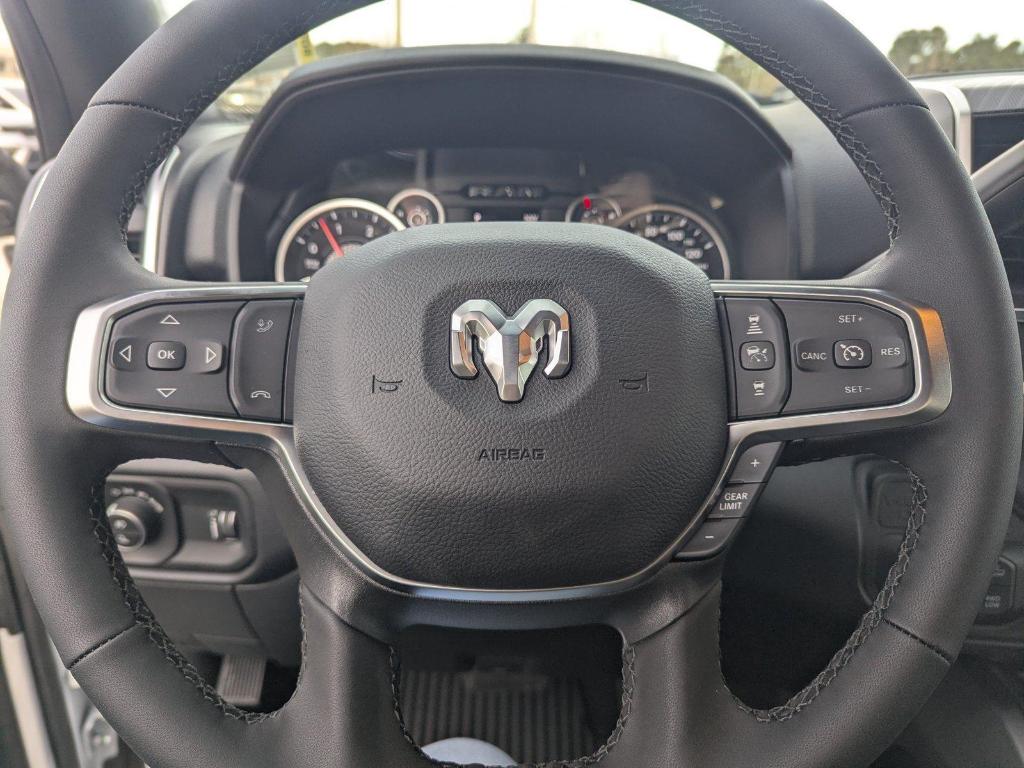 2026 RAM 2500 BIG HORN thumbnail 26