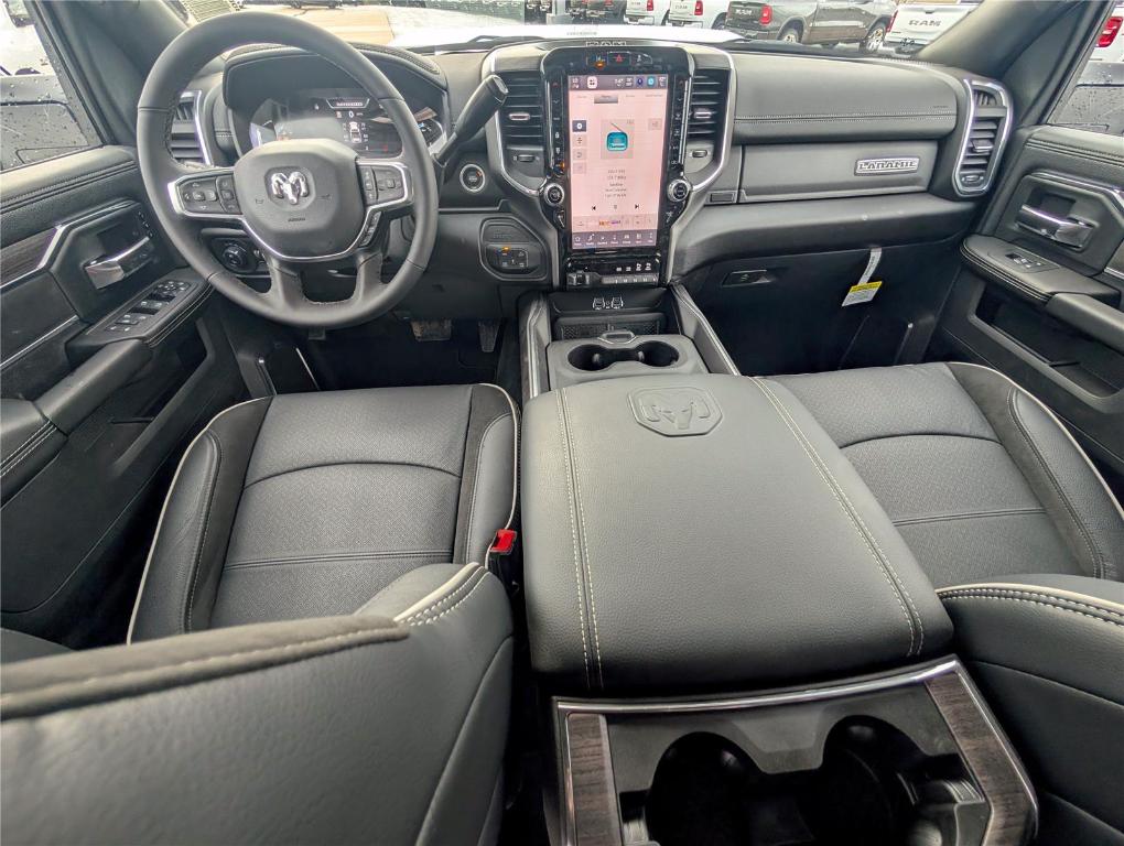 صورة مصغرة 29 لـ 2026 RAM 2500 LARAMIE