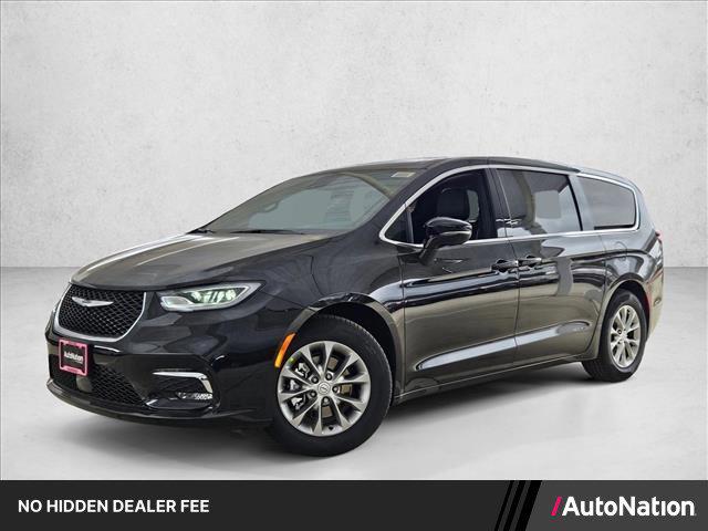 New 2026 Chrysler Pacifica Limited
