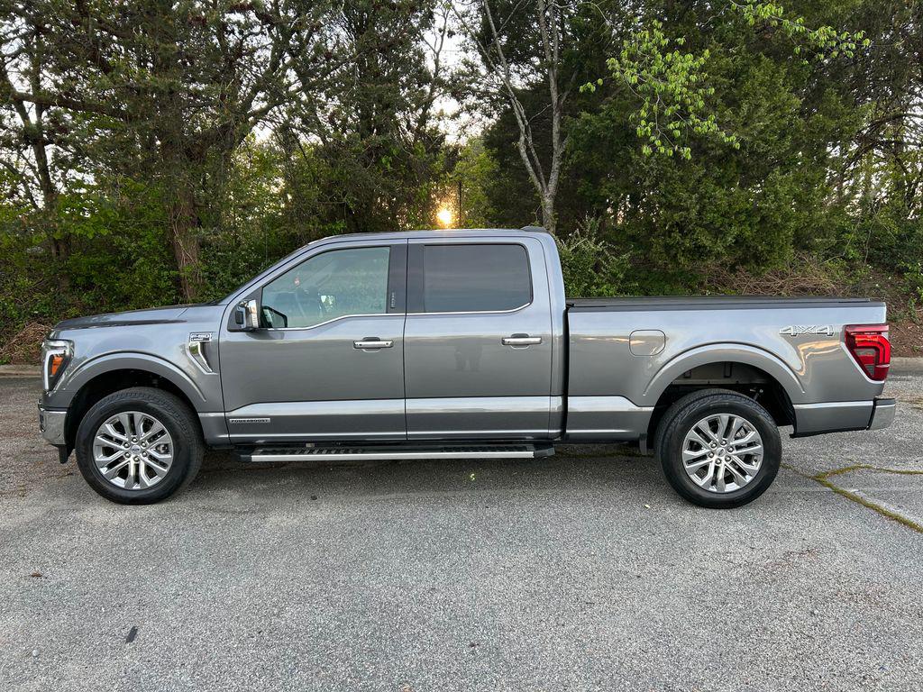 FORD F-150 LARIAT - 2