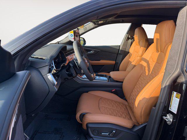 صورة 10 لـ 2026 AUDI RS Q8 4.0T