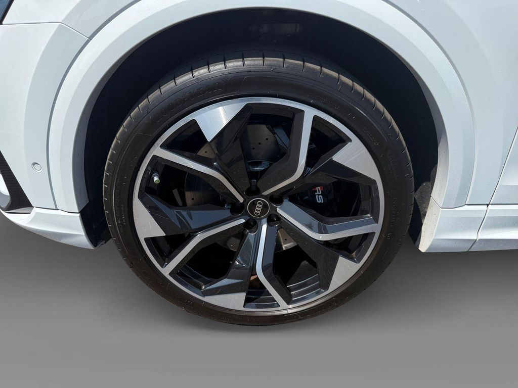2022 AUDI RS Q8 4.0T 照片 9