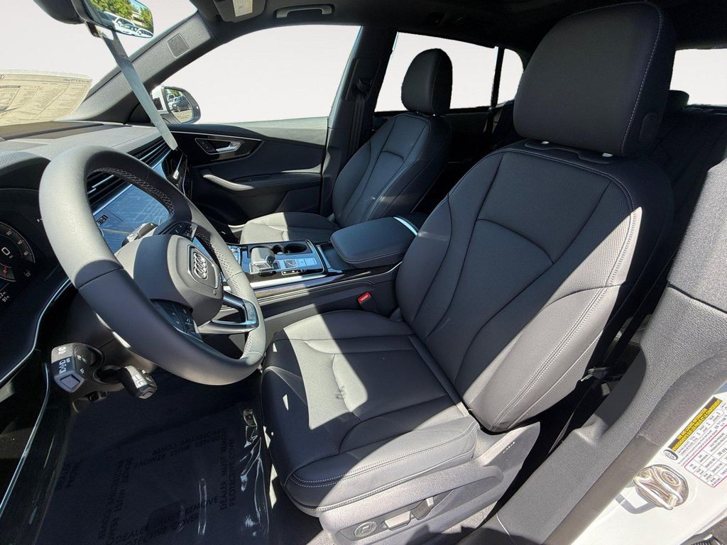 صورة 10 لـ 2026 AUDI Q8 55 PREMIUM PLUS