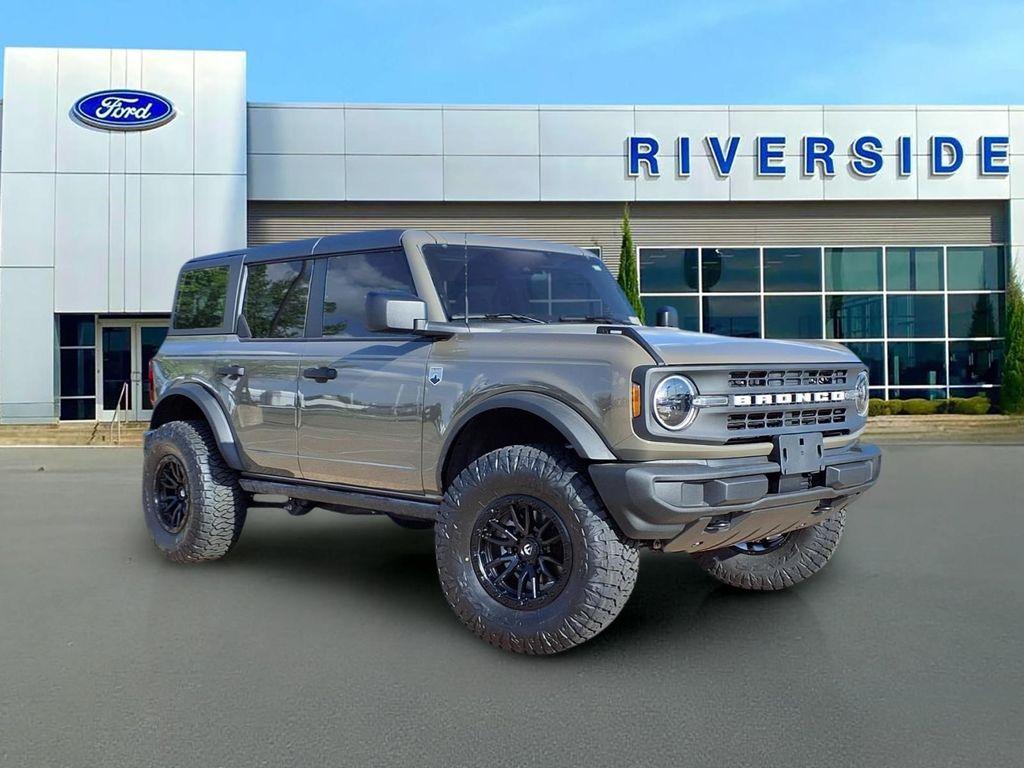 FORD BRONCO - 1