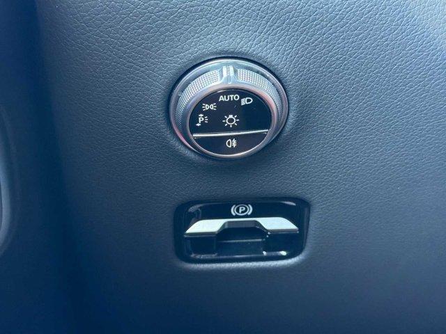 2025 Mercedes-BENZ OTHERS 缩略图 35