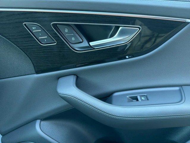 2023 AUDI Q8 55 PRESTIGE — миниатюра 22